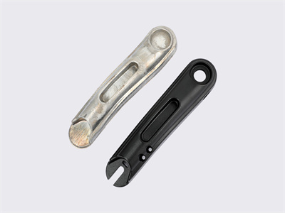 مكون تزوير الألومنيوم أ